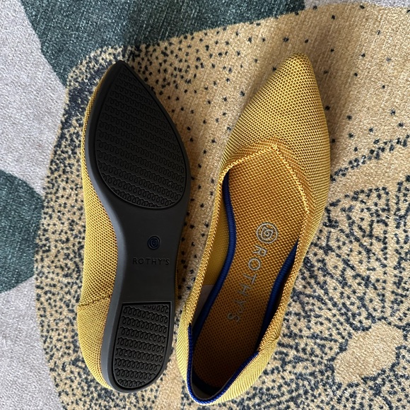 Rothy’s Point toe Mustard 7W - Picture 3 of 4